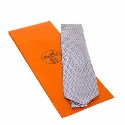 Hermes Pale Pink Penguin Print Traditional Silk Tie For Men -Deals Hermes Store luxury men hermes new accessories p278431 006