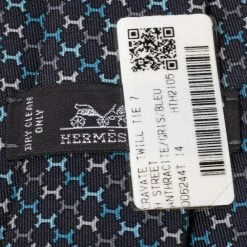 Hermes Hermès Anthracite Grey 7 H Street Silk Tie For Men -Deals Hermes Store luxury men hermes new accessories p503830 006