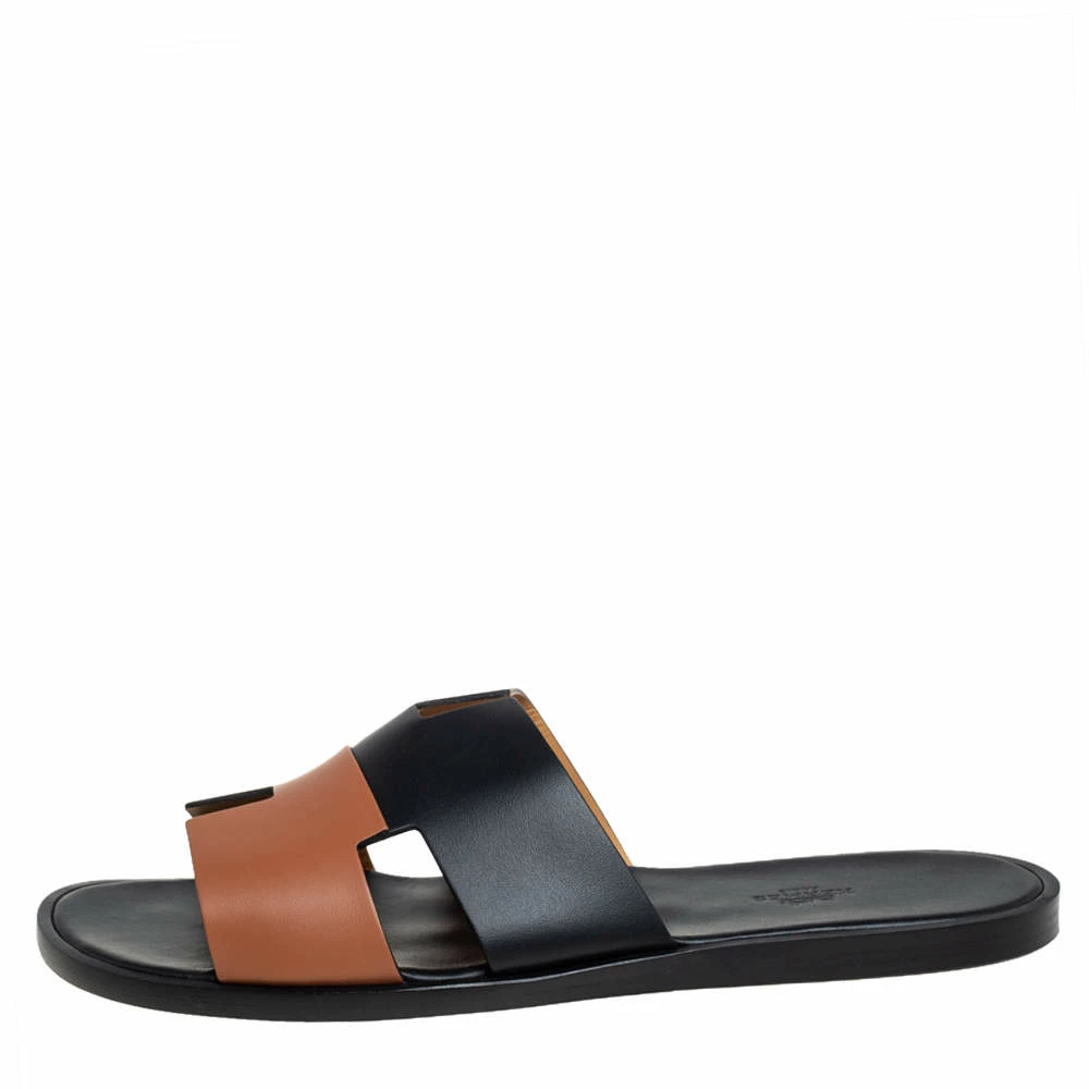 Hermes Hermés Black/Brown Leather Izmir Flat Slides Size 44 For Men 4 Hermes Hermés Black/Brown Leather Izmir Flat Slides Size 44 For Men - Image 2