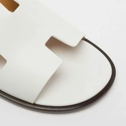 Hermes White Leather Izmir Slide Flats Size 42 For Men -Deals Hermes Store luxury men hermes new shoes p678379 008