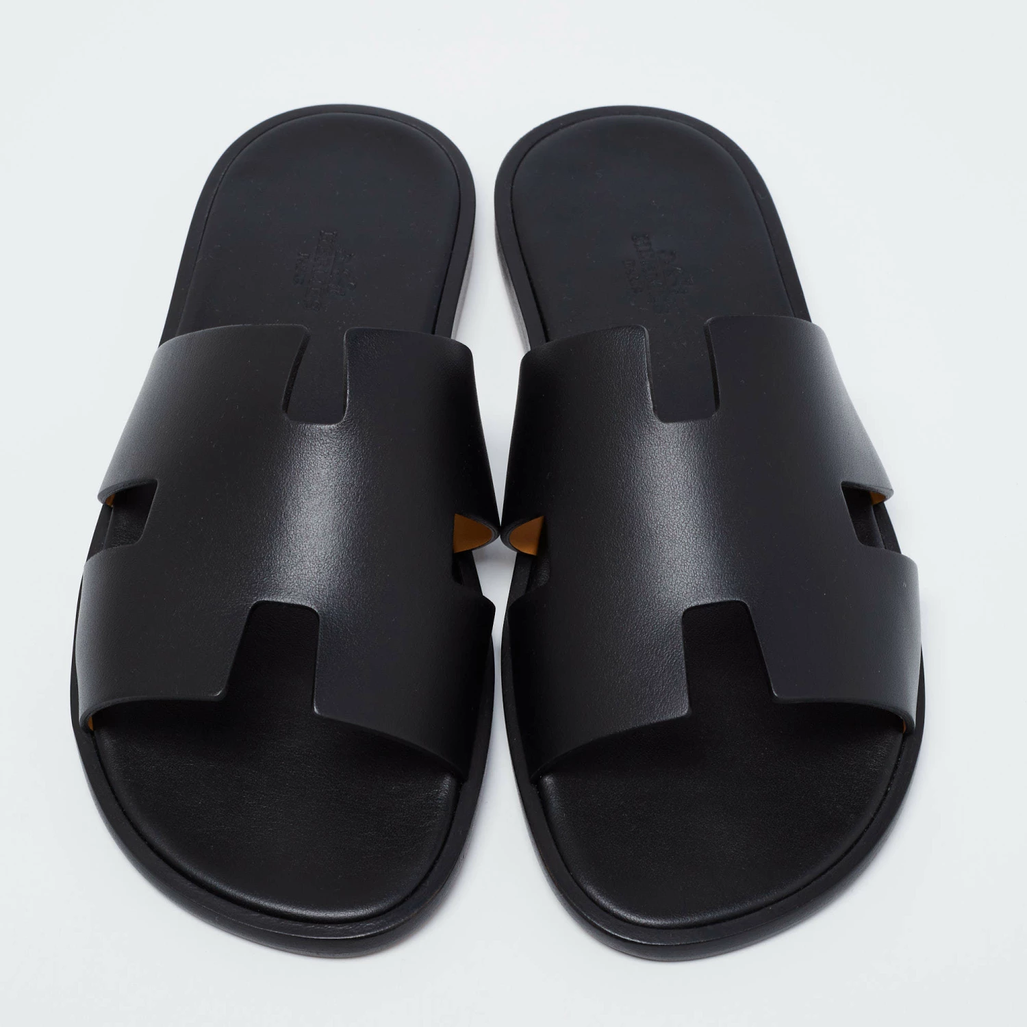Hermes Black Leather Izmir Slide Sandals Size 40 For Men 5 Hermes Black Leather Izmir Slide Sandals Size 40 For Men - Image 3