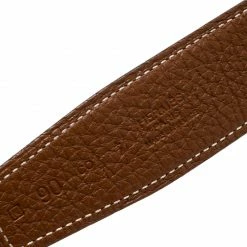 Hermes Hermès Black/Brown Leather Reversible Gold Metal Finished H Buckle Belt 90CM For Men 12 Hermes Hermès Black/Brown Leather Reversible Gold Metal Finished H Buckle Belt 90CM For Men -Deals Hermes Store luxury men hermes used accessories p196059 001