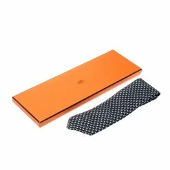 Hermes Navy Blue Aeroplanes And Swallows Print Silk Tie For Men -Deals Hermes Store luxury men hermes used accessories p211055 006