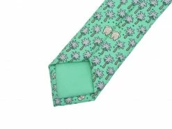 Hermes Light Green Silk Elephant Pattern Tie For Men -Deals Hermes Store luxury men hermes used accessories p230190 006