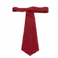 Hermes Hermès Red Interlocking Link Print Silk Twill Tie For Men -Deals Hermes Store luxury men hermes used accessories p278468 002