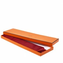 Hermes Hermès Red Interlocking Link Print Silk Twill Tie For Men -Deals Hermes Store luxury men hermes used accessories p278468 007