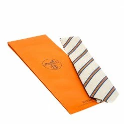 Hermes Hermès Cream Diagonal Striped Silk And Linen Tie For Men -Deals Hermes Store luxury men hermes used accessories p278485 005