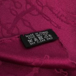 Hermes Magenta Horsebit Pattern Silk Jacquard Pocket Square For Men -Deals Hermes Store luxury men hermes used accessories p303308 006