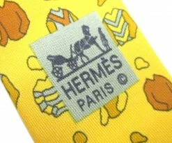Hermes Yellow Jacket And Cap Print Silk Tie For Men -Deals Hermes Store luxury men hermes used accessories p41066 005