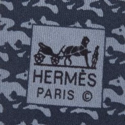 Hermes Hermès Grey Patterned Silk Traditional Tie For Men -Deals Hermes Store luxury men hermes used accessories p577646 005