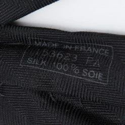 Hermes Hermès Black Herringbone Patterned Jacquard Silk Tie For Men -Deals Hermes Store luxury men hermes used accessories p653105 003