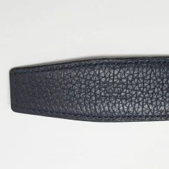 Hermes Black/Bleu Nuit Chamonix And Togo Leather Hammered Finish H Buckle Reversible Belt 100CM For Men 14 Hermes Black/Bleu Nuit Chamonix And Togo Leather Hammered Finish H Buckle Reversible Belt 100CM For Men -Deals Hermes Store luxury men hermes used accessories p654215 007