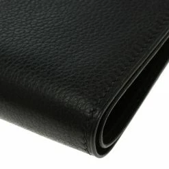 Hermes Black Evergrain Calfskin Leather Bi Fold Wallet For Men 21 Hermes Black Evergrain Calfskin Leather Bi Fold Wallet For Men -Deals Hermes Store luxury men hermes used bags p105470 010