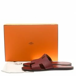 Hermes Brick Red Leather Izmir Sandals Size 42.5 For Men -Deals Hermes Store luxury men hermes used shoes p185934 008