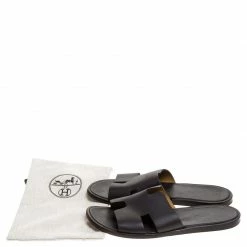 Hermes Dark Brown Leather Izmir Flat Slides Size 44 For Men 17 Hermes Dark Brown Leather Izmir Flat Slides Size 44 For Men -Deals Hermes Store luxury men hermes used shoes p243963 009