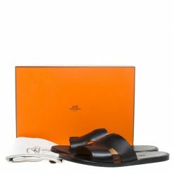 Hermes Black Leather Izmir Flat Slides Size 44.5 For Men -Deals Hermes Store luxury men hermes used shoes p260712 1578287765 001