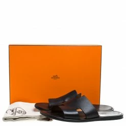 Hermes Black Leather Izmir Flat Slides Size 43 For Men -Deals Hermes Store luxury men hermes used shoes p260984 008