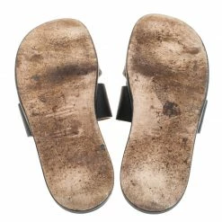 Hermes Two Tone Textured Leather Izmir Sandals Size 42.5 For Men 15 Hermes Two Tone Textured Leather Izmir Sandals Size 42.5 For Men -Deals Hermes Store luxury men hermes used shoes p260989 003