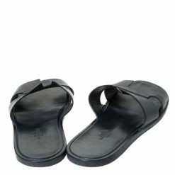 Hermes Black Leather Izmir Slide Sandals Size 44 For Men -Deals Hermes Store luxury men hermes used shoes p289458 004
