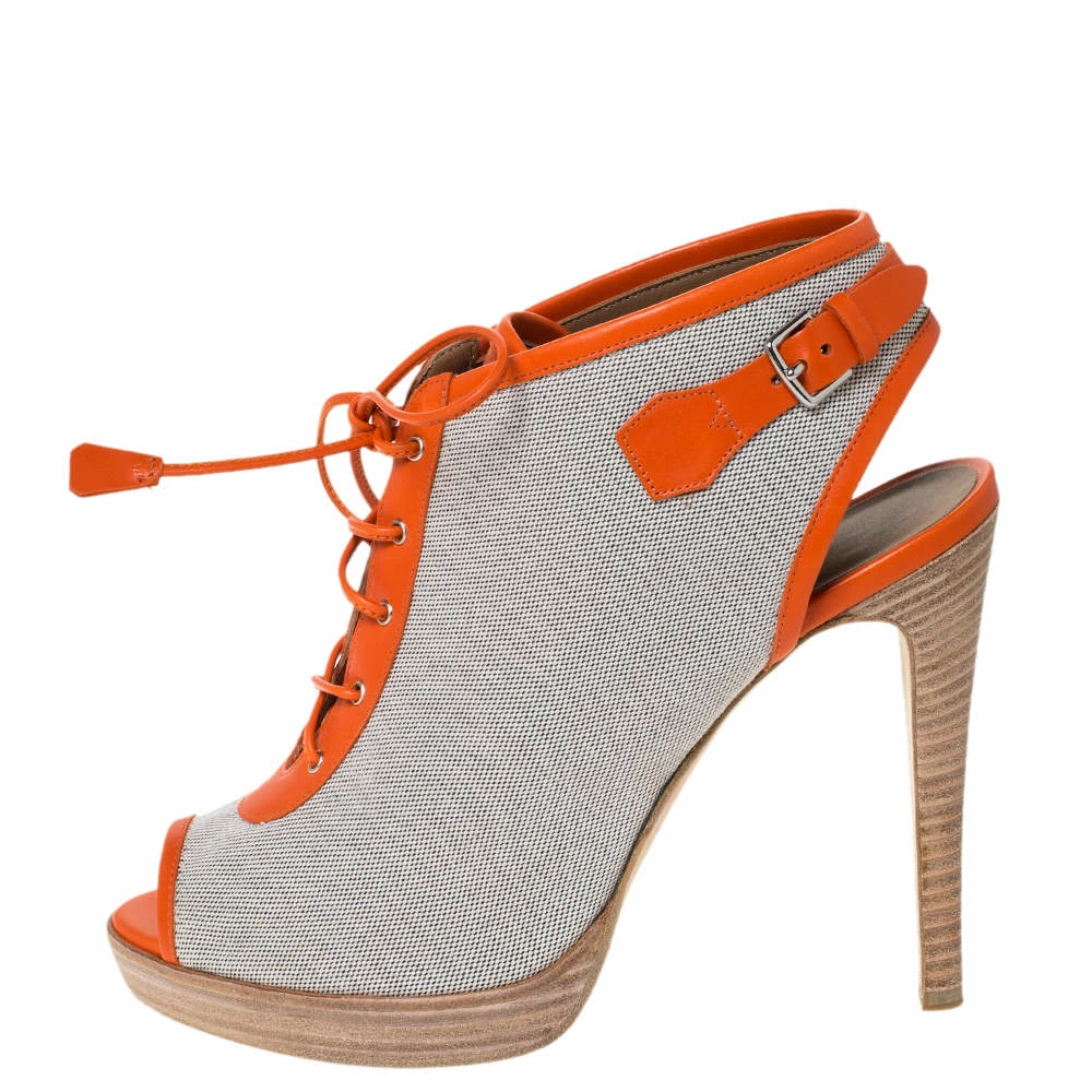 Hermes Grey Canvas And Orange Leather Trim Lace Up Peep Toe Platform Booties Size 40 For Men 4 Hermes Grey Canvas And Orange Leather Trim Lace Up Peep Toe Platform Booties Size 40 For Men - Image 2
