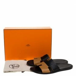 Hermes Black/Brown Leather Izmir Flat Slides Size 43.5 For Men -Deals Hermes Store luxury men hermes used shoes p317968 008