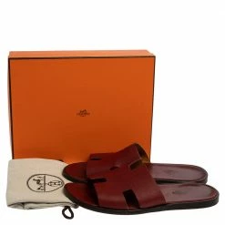 Hermes Burgundy Leather Izmir Sandals Size 43 For Men 17 Hermes Burgundy Leather Izmir Sandals Size 43 For Men -Deals Hermes Store luxury men hermes used shoes p361481 001