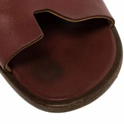 Hermes Burgundy Leather Izmir Slides Sandals Size 43 For Men -Deals Hermes Store luxury men hermes used shoes p394735 009