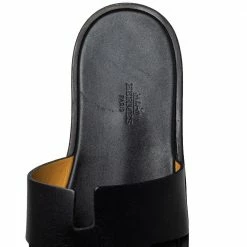 Hermes Black Leather Izmir Slide Sandal Size 42.5 For Men -Deals Hermes Store luxury men hermes used shoes p444078 007