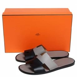 Hermes Grey/Black Leather Izmir Sandals Size 43 For Men -Deals Hermes Store luxury men hermes used shoes p486275 002