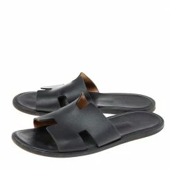 Hermes Black Leather Izmir Slide Sandals Size 41 For Men 13 Hermes Black Leather Izmir Slide Sandals Size 41 For Men -Deals Hermes Store luxury men hermes used shoes p588967 002