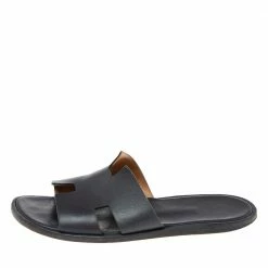 Hermes Black Leather Izmir Slide Sandals Size 41 For Men 11 Hermes Black Leather Izmir Slide Sandals Size 41 For Men -Deals Hermes Store luxury men hermes used shoes p588967 004
