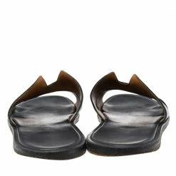 Hermes Black Leather Izmir Slide Sandals Size 41 For Men 14 Hermes Black Leather Izmir Slide Sandals Size 41 For Men -Deals Hermes Store luxury men hermes used shoes p588967 007