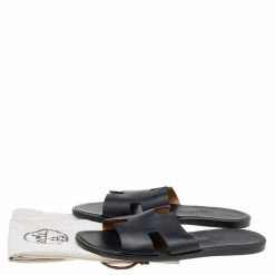 Hermes Black Leather Izmir Flat Slides Size 45 For Men -Deals Hermes Store luxury men hermes used shoes p611400 1647582354 001