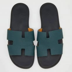 Hermes Hermés Green Epsom Leather Izmir Flat Slides Size 42.5 For Men -Deals Hermes Store luxury men hermes used shoes p629696 004