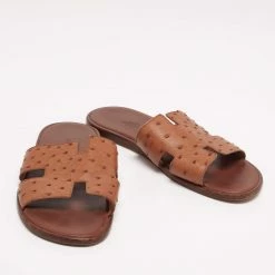Hermes Brown Ostrich Izmir Sandals Size 42 For Men 14 Hermes Brown Ostrich Izmir Sandals Size 42 For Men -Deals Hermes Store luxury men hermes used shoes p643530 007