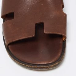 Hermes Dark Brown Leather Izmir Slides Size 43 For Men -Deals Hermes Store luxury men hermes used shoes p653132 009