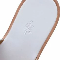 Hermes White Leather Izmir Sandals Size 43 For Men 16 Hermes White Leather Izmir Sandals Size 43 For Men -Deals Hermes Store luxury men hermes used shoes p93059 007
