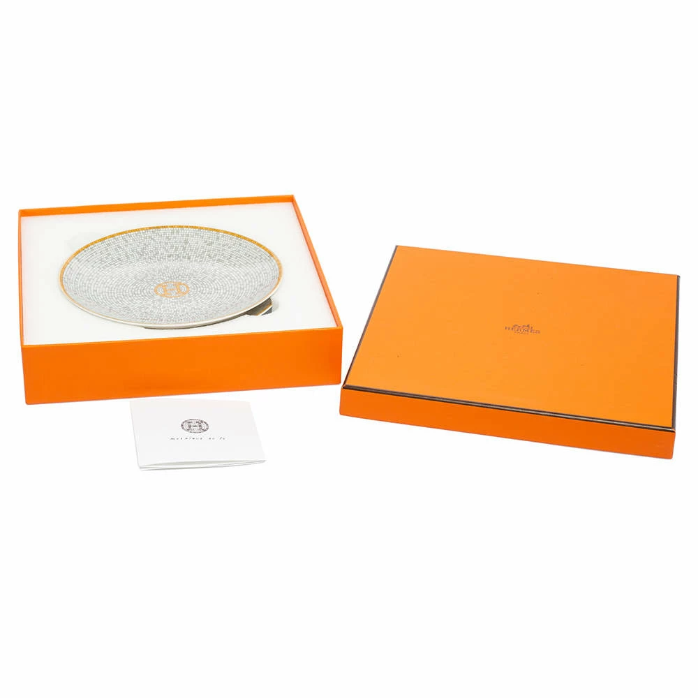 Hermes Hermès Mosaique Au 24 Platinum Bread & Butter Plate Set For Unisex 8 Hermes Hermès Mosaique Au 24 Platinum Bread & Butter Plate Set For Unisex - Image 6
