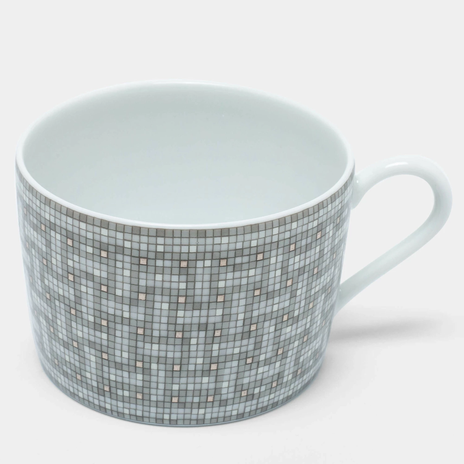 Hermes Mosaique Au 24 Platinum Tea Cup & Saucer Set For Unisex 6 Hermes Mosaique Au 24 Platinum Tea Cup & Saucer Set For Unisex - Image 4