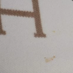 Hermes Beige Avalon Merino & Cashmere Baby Blanket For Unisex -Deals Hermes Store luxury unisex hermes used home decor and accessories p584506 005