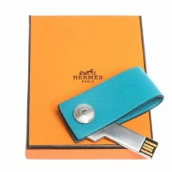 Hermes Blue Paon Swift Leather In The Pocket Lacie USB Key For Women -Deals Hermes Store luxury women hermes new accessories p299281 004