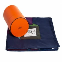 Hermes Navy Blue Perspective Silk Square Scarf For Women -Deals Hermes Store luxury women hermes new accessories p421418 004