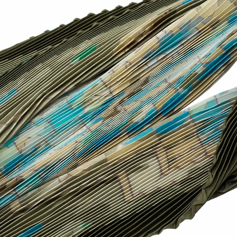 Hermes Green Plisse Silk Scarf For Women 6 Hermes Green Plisse Silk Scarf For Women - Image 4