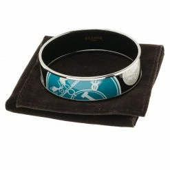 Hermes Hermès Wide Printed Black Enamel Palladium Plated Bracelet For Women 15 Hermes Hermès Wide Printed Black Enamel Palladium Plated Bracelet For Women -Deals Hermes Store luxury women hermes new accessories p53831 007