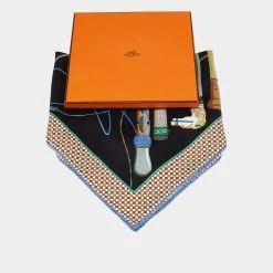Hermes Black Fouets Et Badines Print Silk Twill Square Scarf For Women -Deals Hermes Store luxury women hermes new accessories p639327 001
