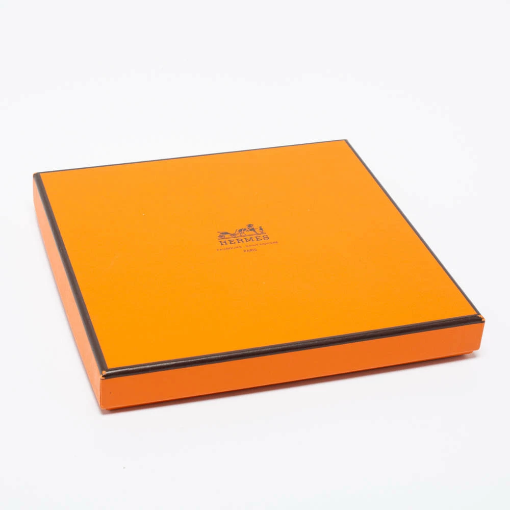 Hermes Hermès Cream Silk Indiennes Printed Scarf For Women 5 Hermes Hermès Cream Silk Indiennes Printed Scarf For Women - Image 3