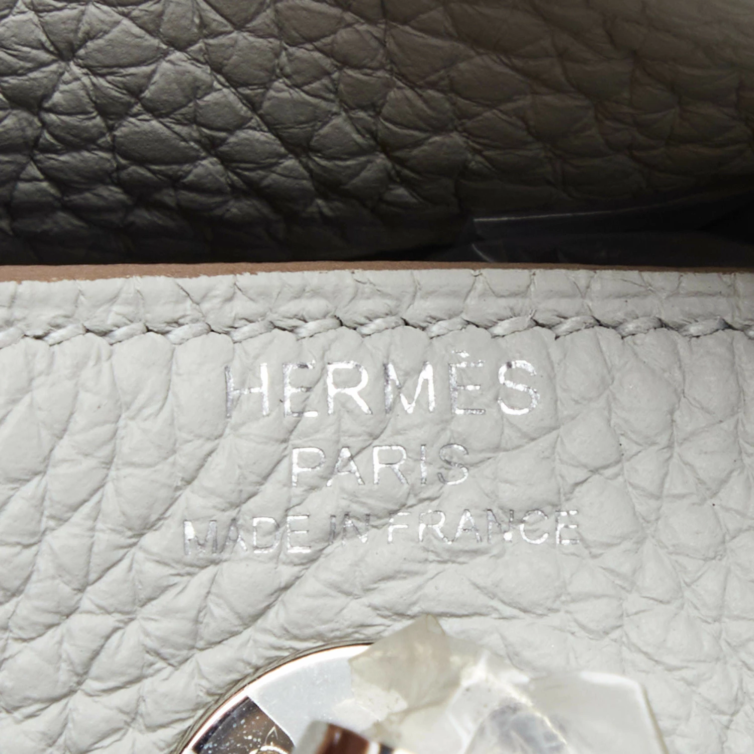Hermes Hermès Gris Perle Taurillon Clemence Leather Palladium Finish Mini Lindy Bag For Women 12 Hermes Hermès Gris Perle Taurillon Clemence Leather Palladium Finish Mini Lindy Bag For Women - Image 10