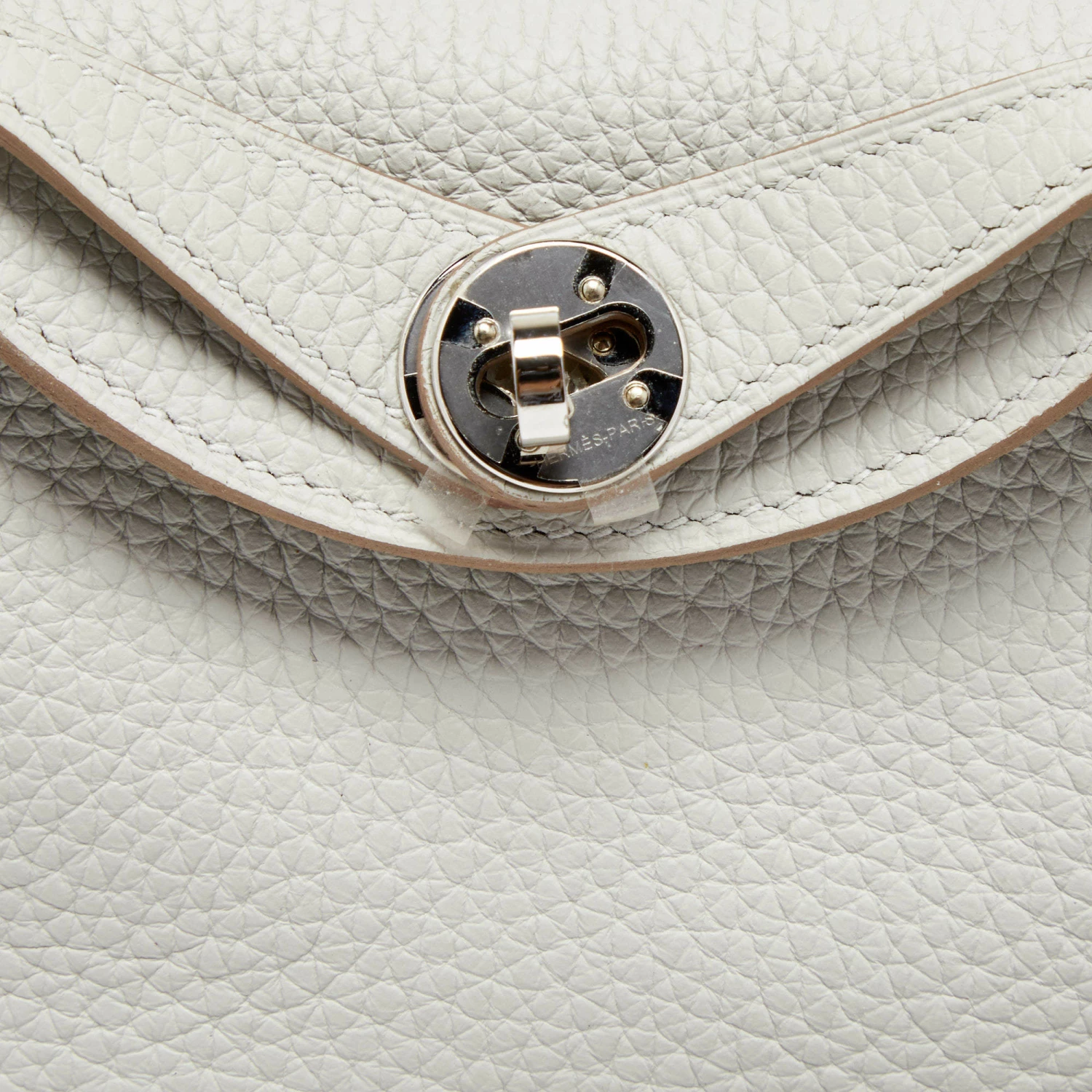 Hermes Hermès Gris Perle Taurillon Clemence Leather Palladium Finish Mini Lindy Bag For Women 7 Hermes Hermès Gris Perle Taurillon Clemence Leather Palladium Finish Mini Lindy Bag For Women - Image 5