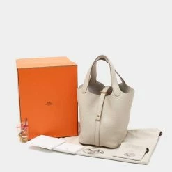 Hermes Hermès Craie Taurillon Clemence Leather Picotin Lock 18 Bag For Women -Deals Hermes Store luxury women hermes new handbags p690129 1660624922 007