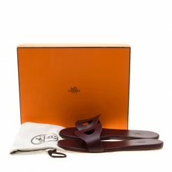 Hermes Burgunday Leather Lisboa Flat Slides Size 38 For Women -Deals Hermes Store luxury women hermes new shoes p206127 009